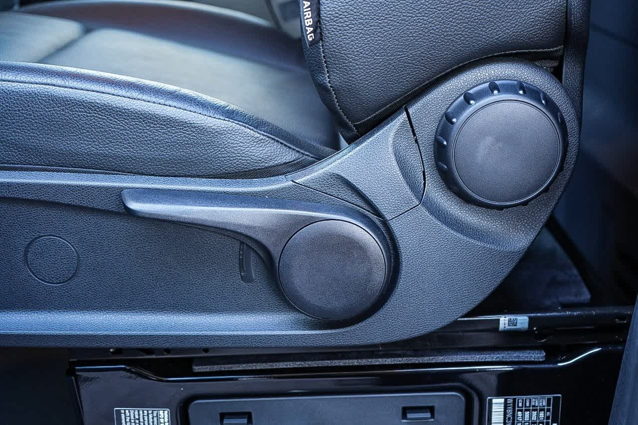 Thumbnail: 2024 Mercedes-Benz Sprinter - 18