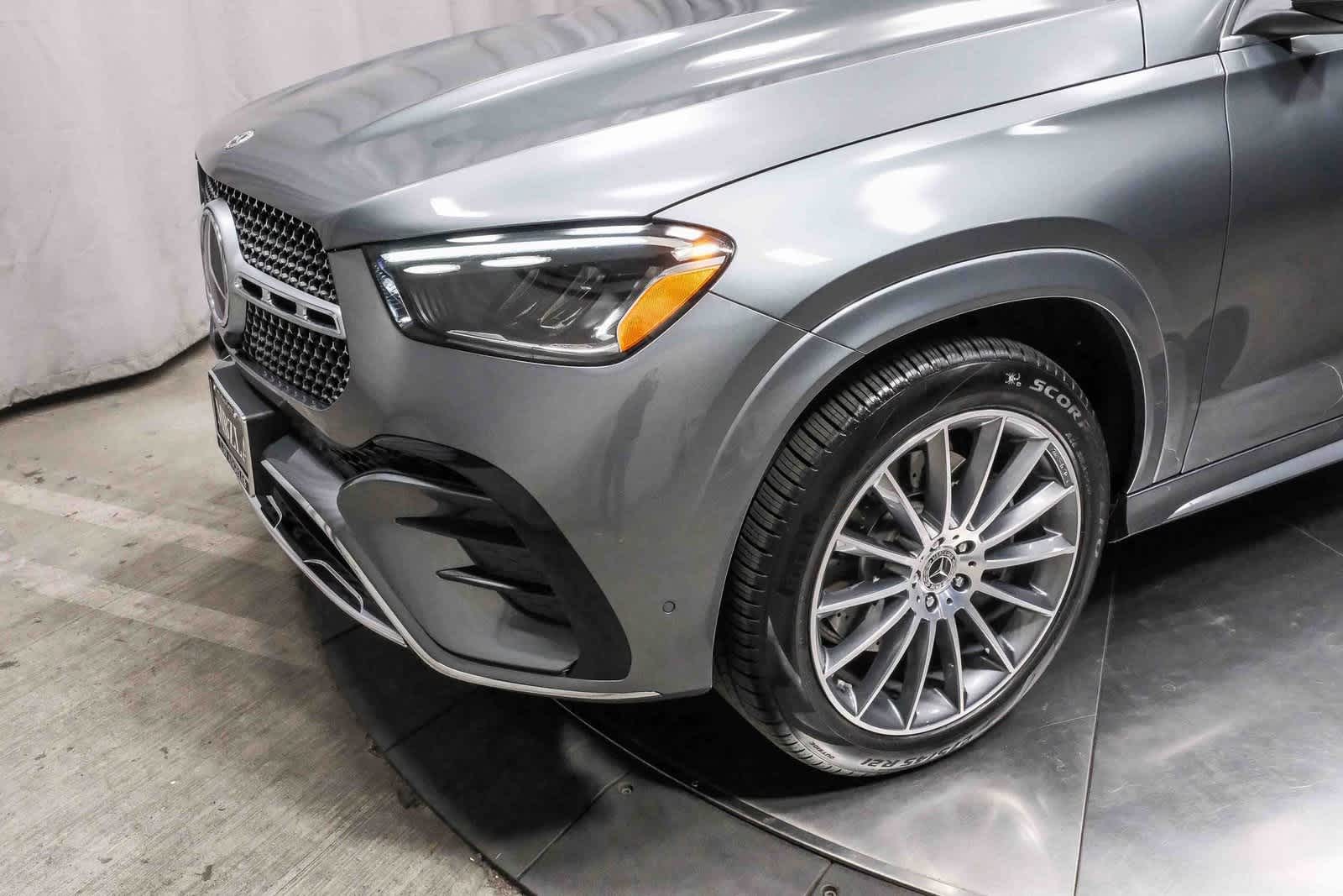 Thumbnail: 2025 Mercedes-Benz GLE - 12