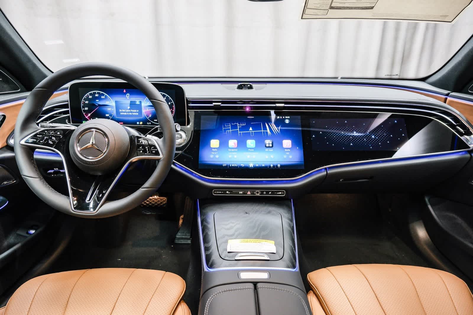 Thumbnail: 2026 Mercedes-Benz E-Class - 13