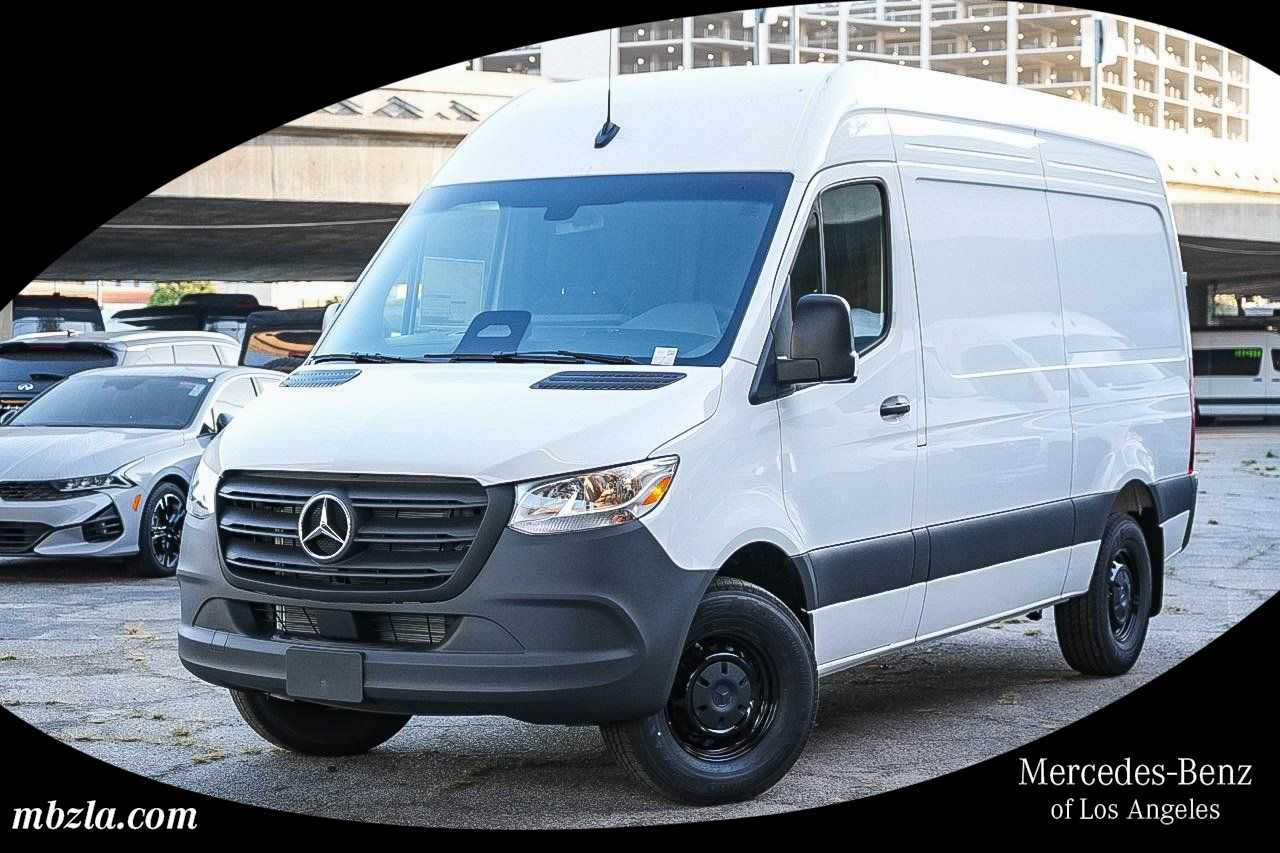 Thumbnail: 2026 Mercedes-Benz Sprinter - 1