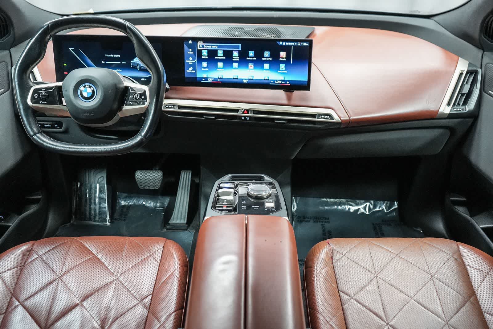 Thumbnail: 2023 BMW iX - 13