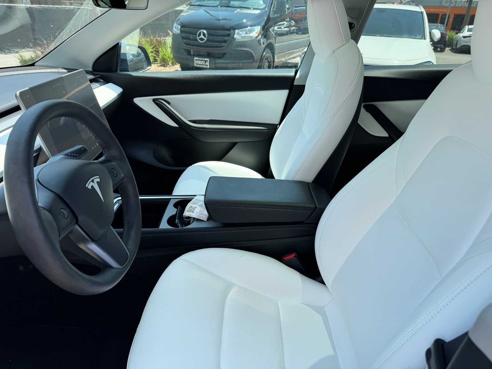 Thumbnail: 2022 Tesla Model Y - 5