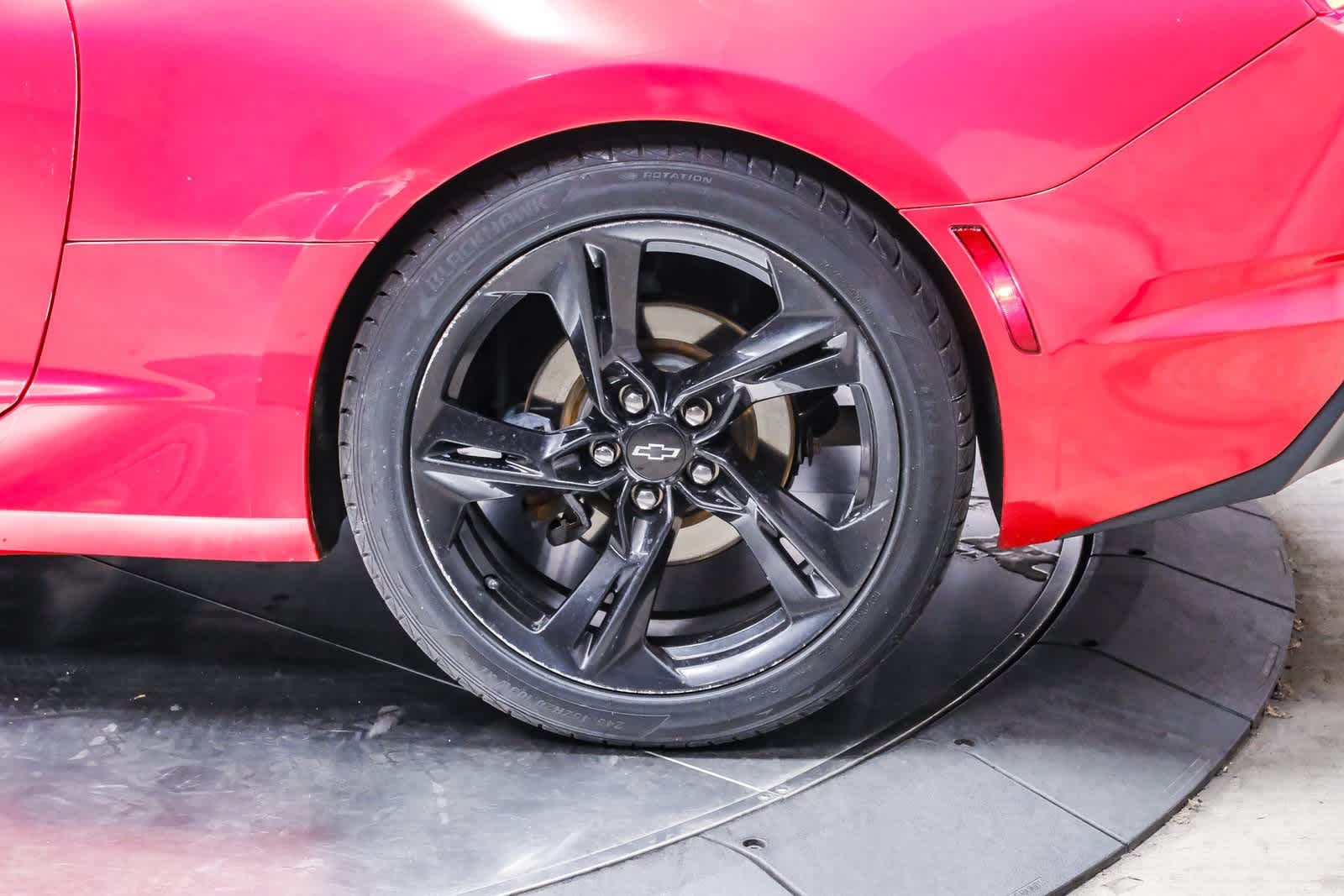 Thumbnail: 2021 Chevrolet Camaro - 8