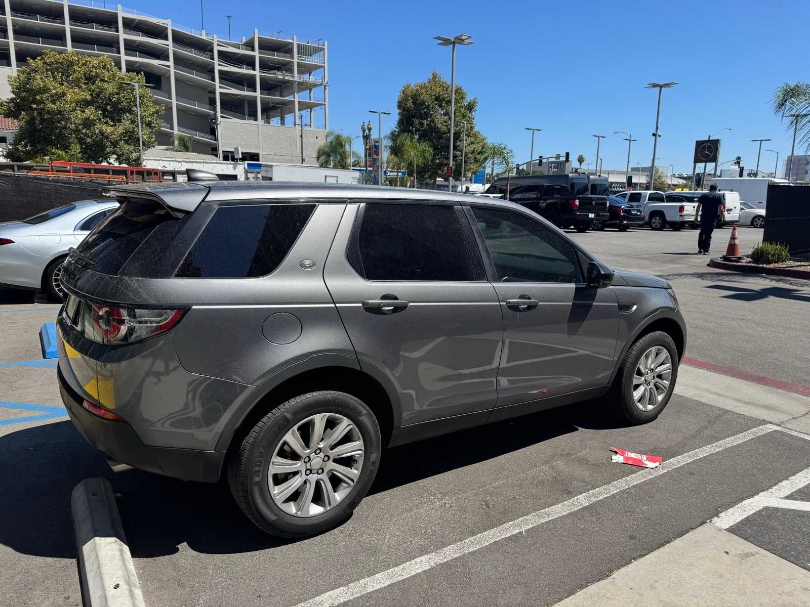 Thumbnail: 2019 Land Rover Discovery Sport - 5