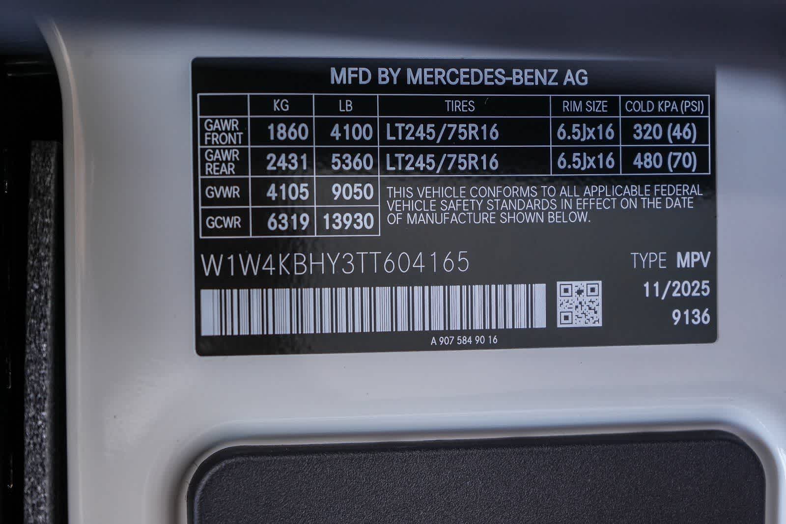 Thumbnail: 2026 Mercedes-Benz Sprinter - 29