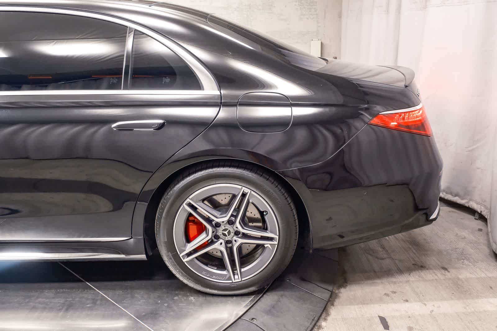 Thumbnail: 2024 Mercedes-Benz S-Class - 7