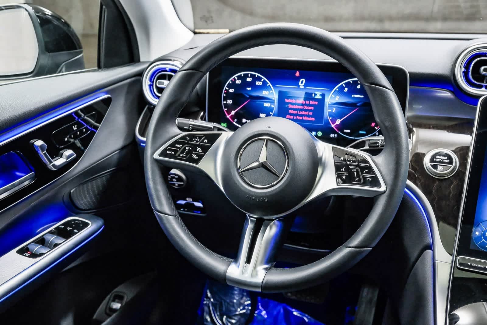 Thumbnail: 2025 Mercedes-Benz GLC - 16