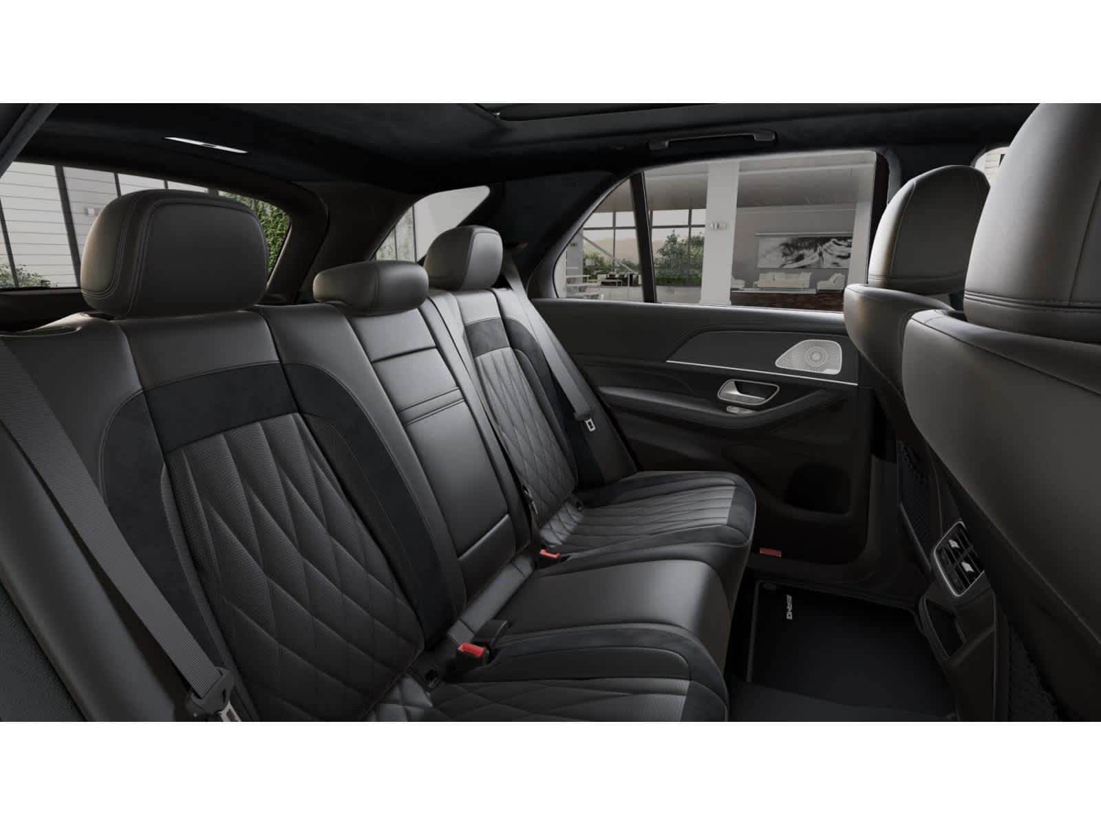 Thumbnail: 2025 Mercedes-Benz GL-Class - 4
