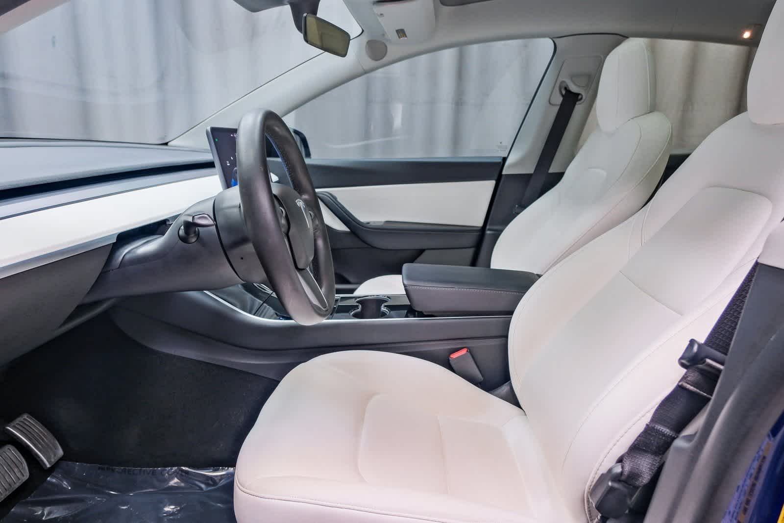 Thumbnail: 2021 Tesla Model Y - 17