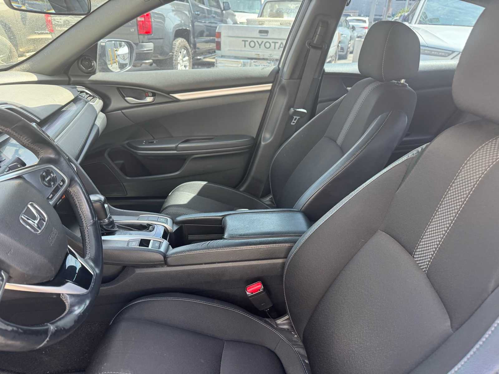 Thumbnail: 2019 Honda Civic - 5
