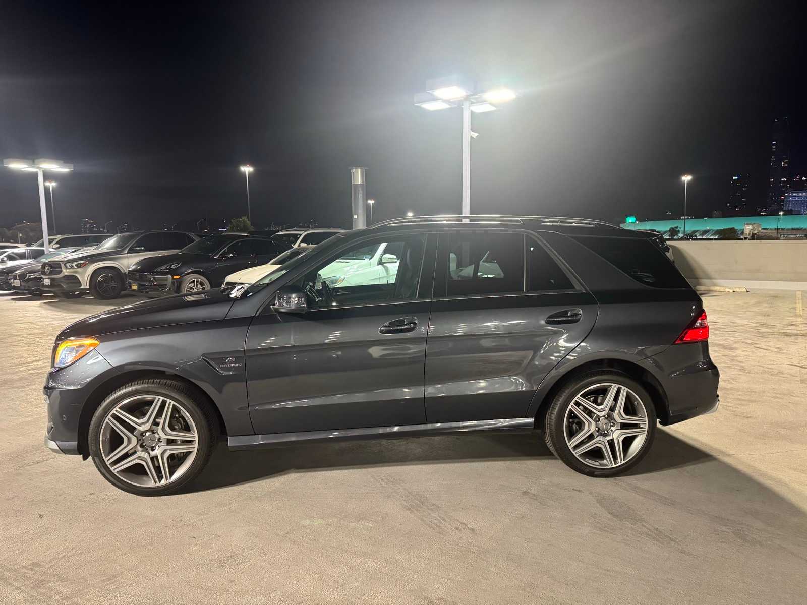 Thumbnail: 2014 Mercedes-Benz M-Class - 2