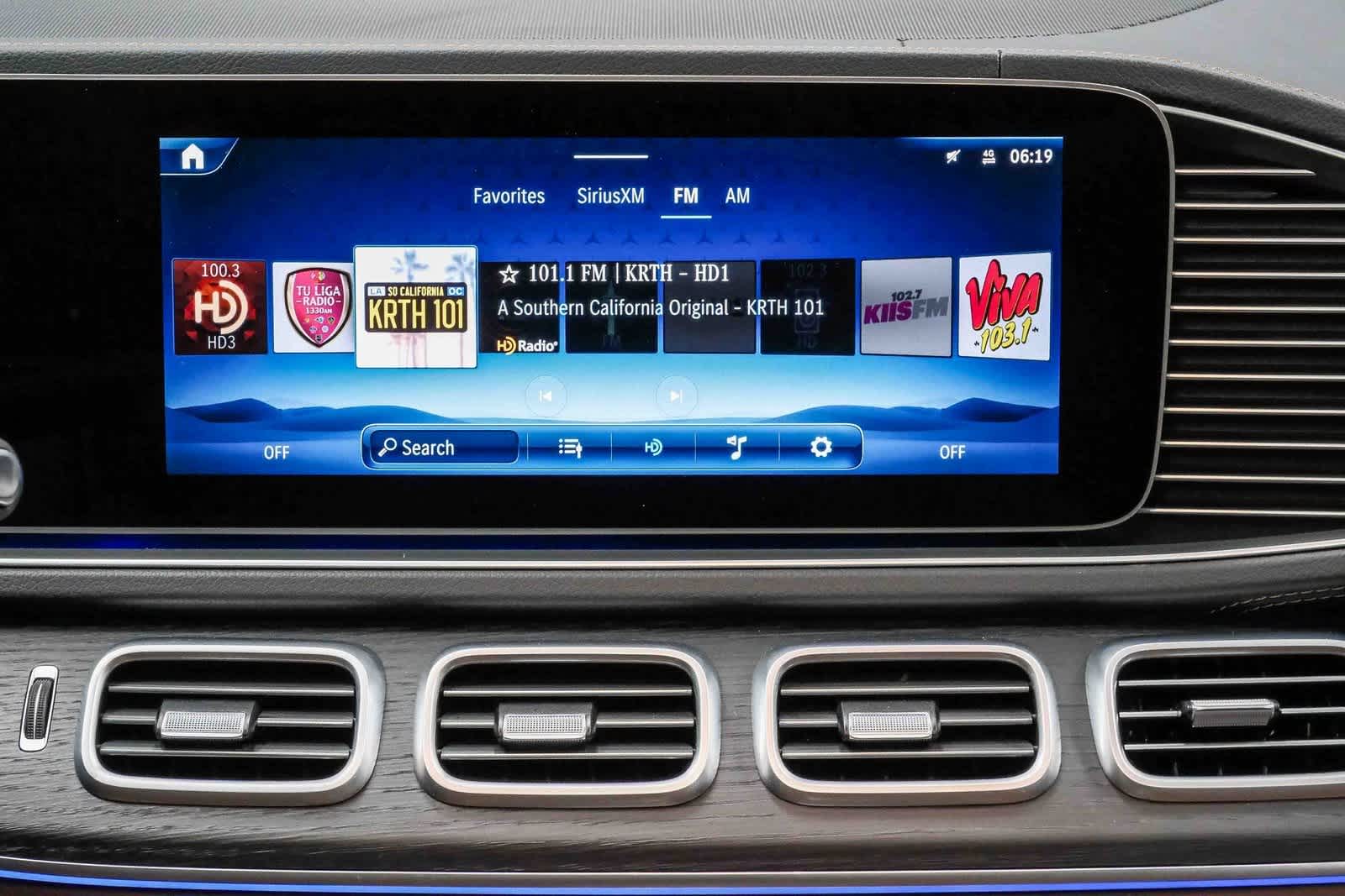 Thumbnail: 2025 Mercedes-Benz GLE - 15