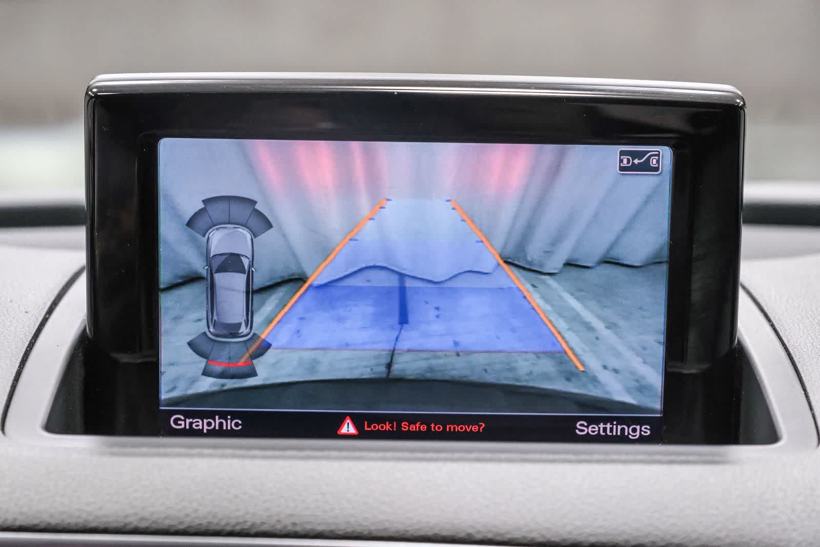 Thumbnail: 2018 Audi Q3 - 31