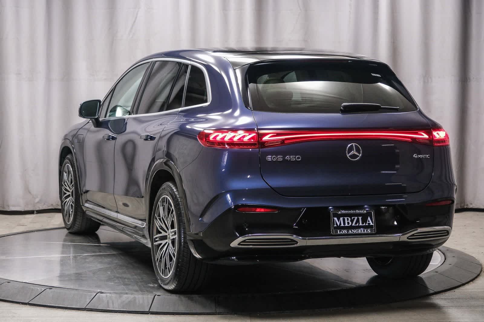 Thumbnail: 2023 Mercedes-Benz EQS - 2