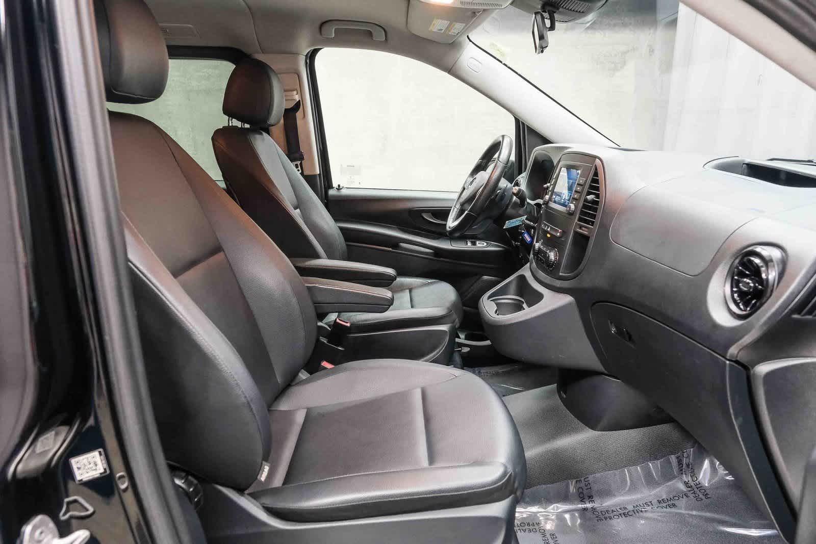 Thumbnail: 2023 Mercedes-Benz Metris - 18