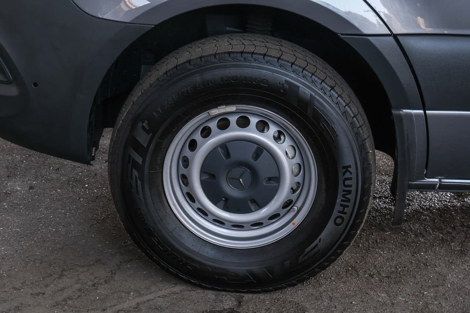 Thumbnail: 2024 Mercedes-Benz Sprinter - 10