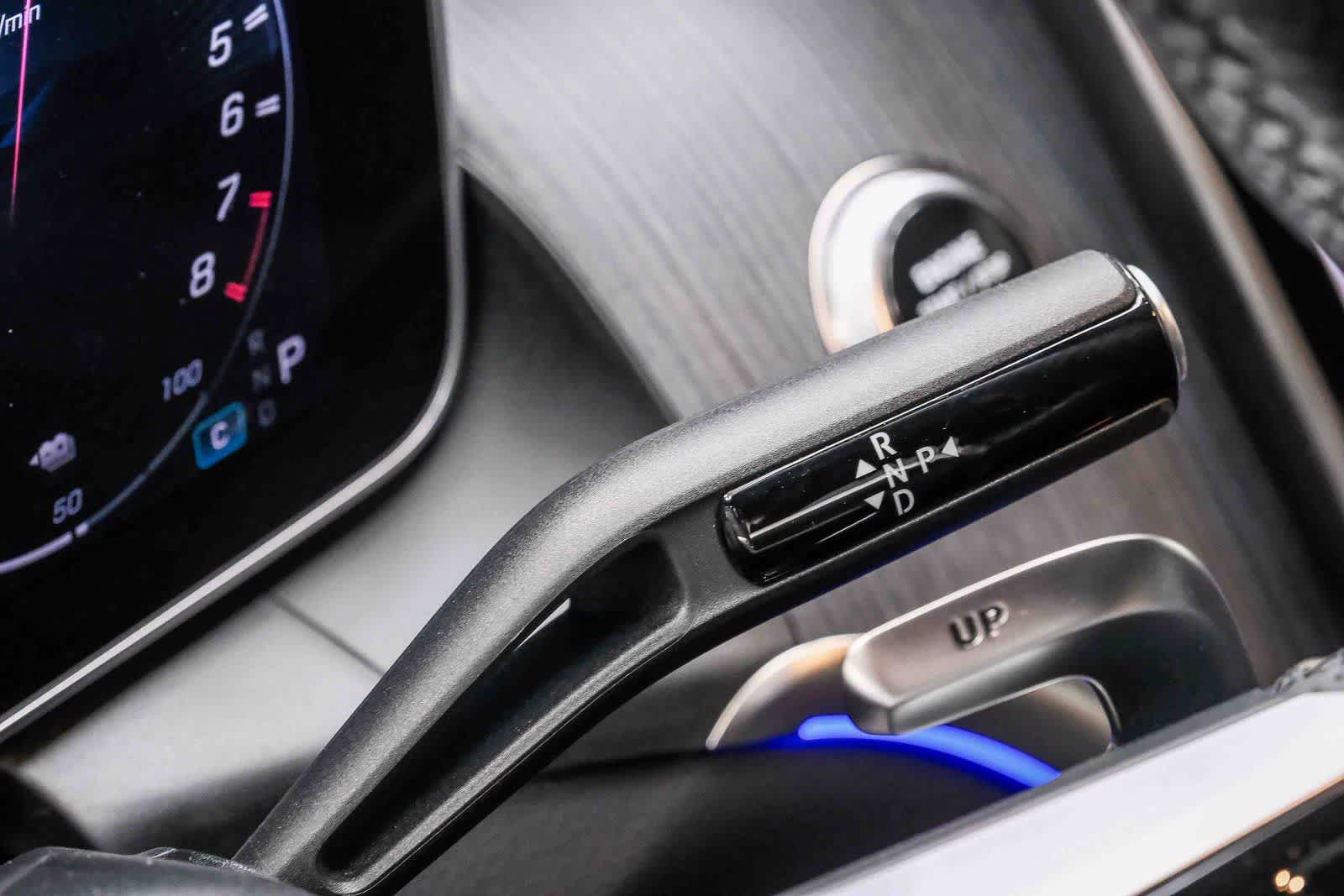 Thumbnail: 2025 Mercedes-Benz GL-Class - 14