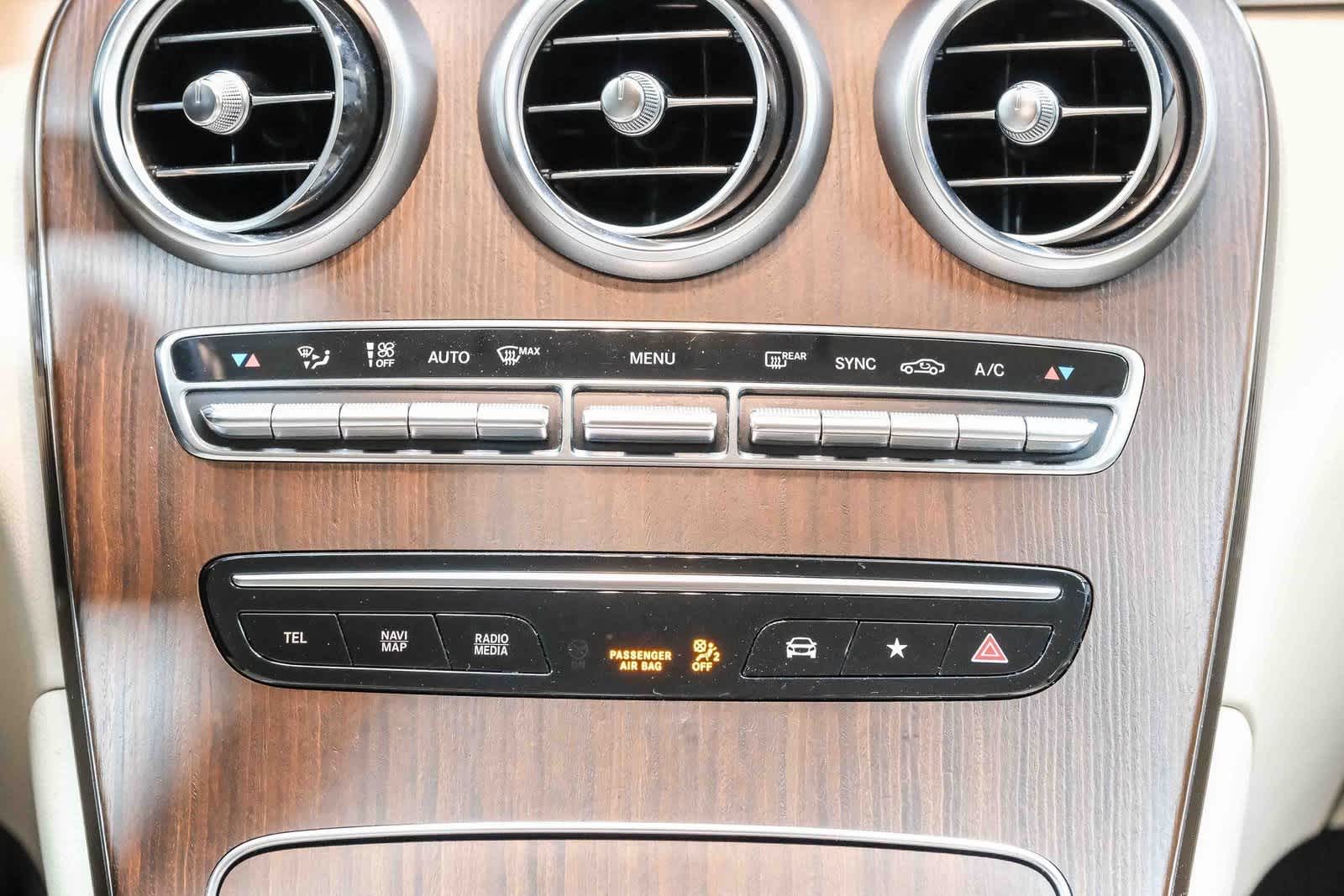 Thumbnail: 2022 Mercedes-Benz GLC - 16