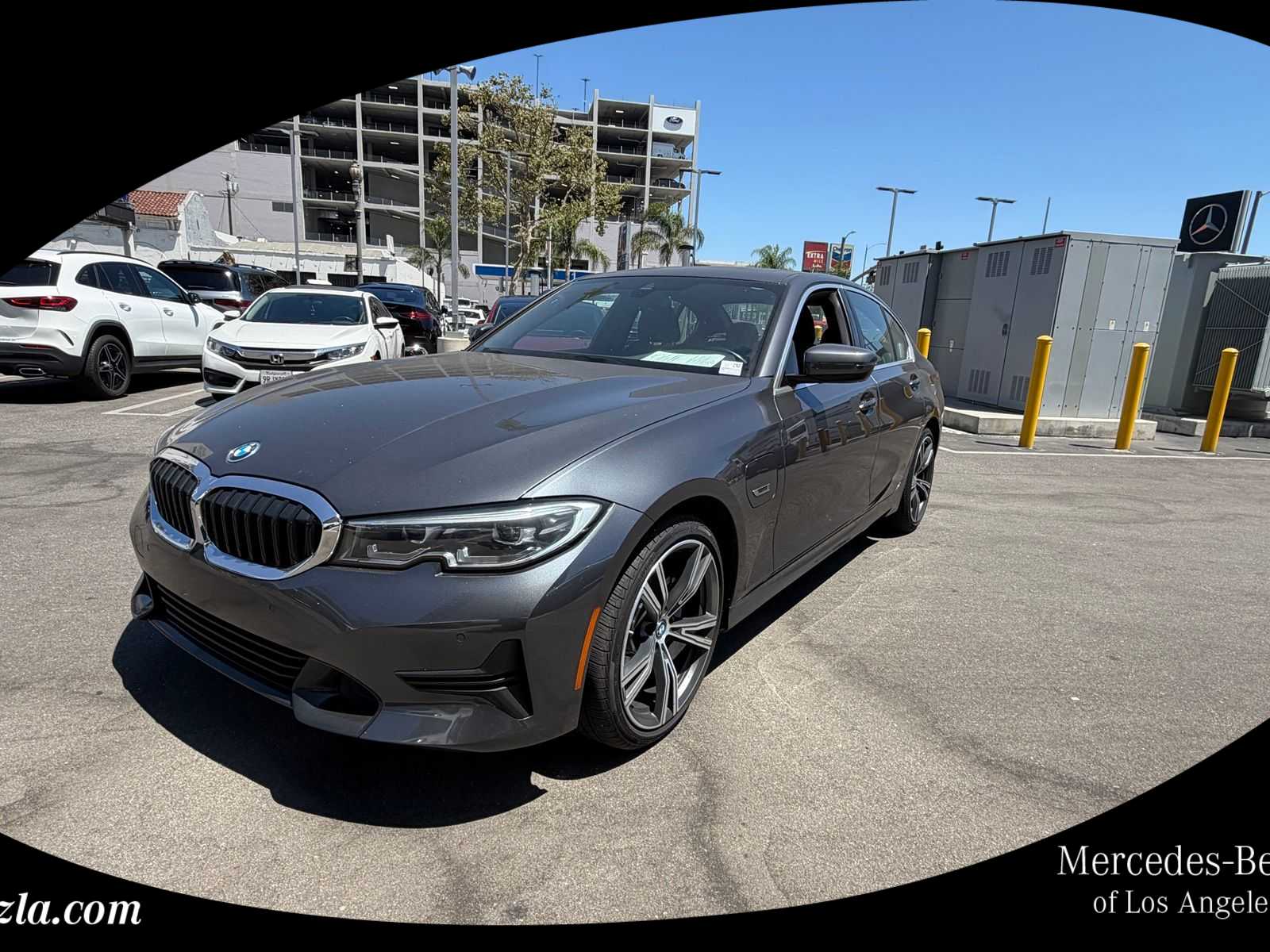 Thumbnail: 2022 BMW 3 Series - 1