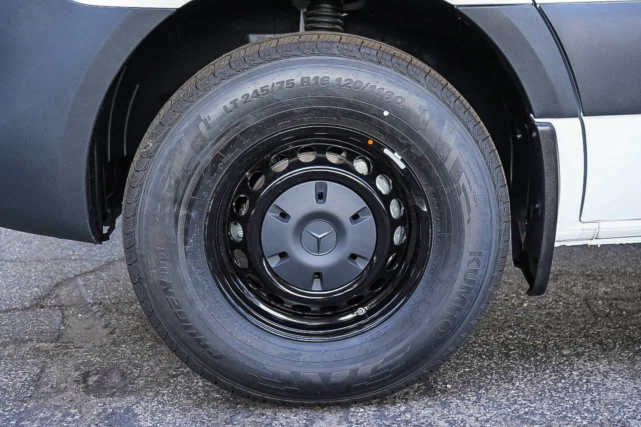 Thumbnail: 2026 Mercedes-Benz Sprinter - 11