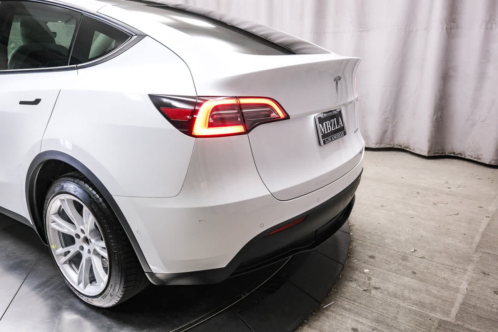 Thumbnail: 2021 Tesla Model Y - 8