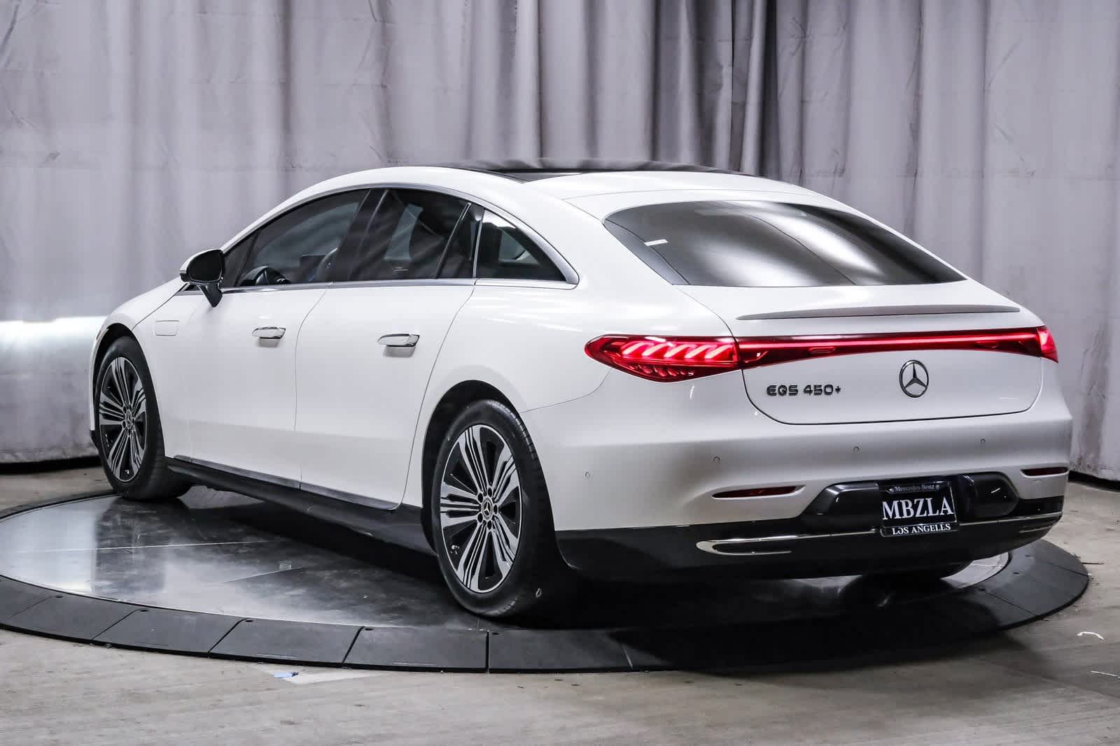 Thumbnail: 2023 Mercedes-Benz EQS - 2