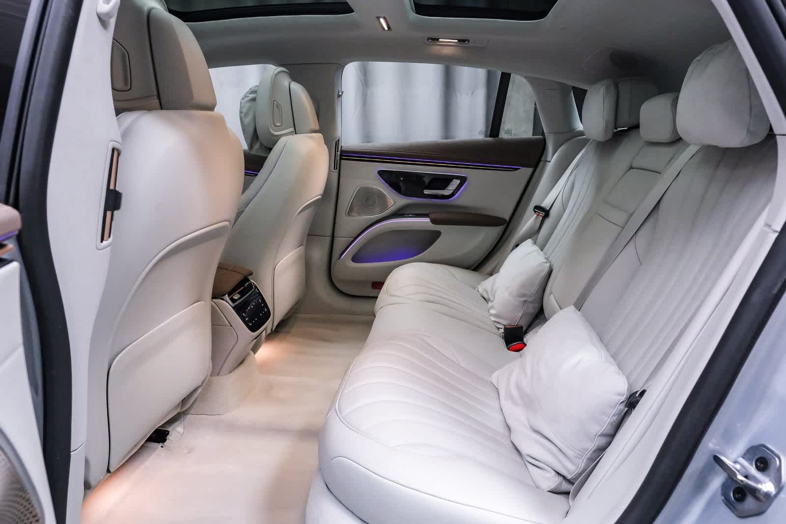 Thumbnail: 2022 Mercedes-Benz EQS - 17