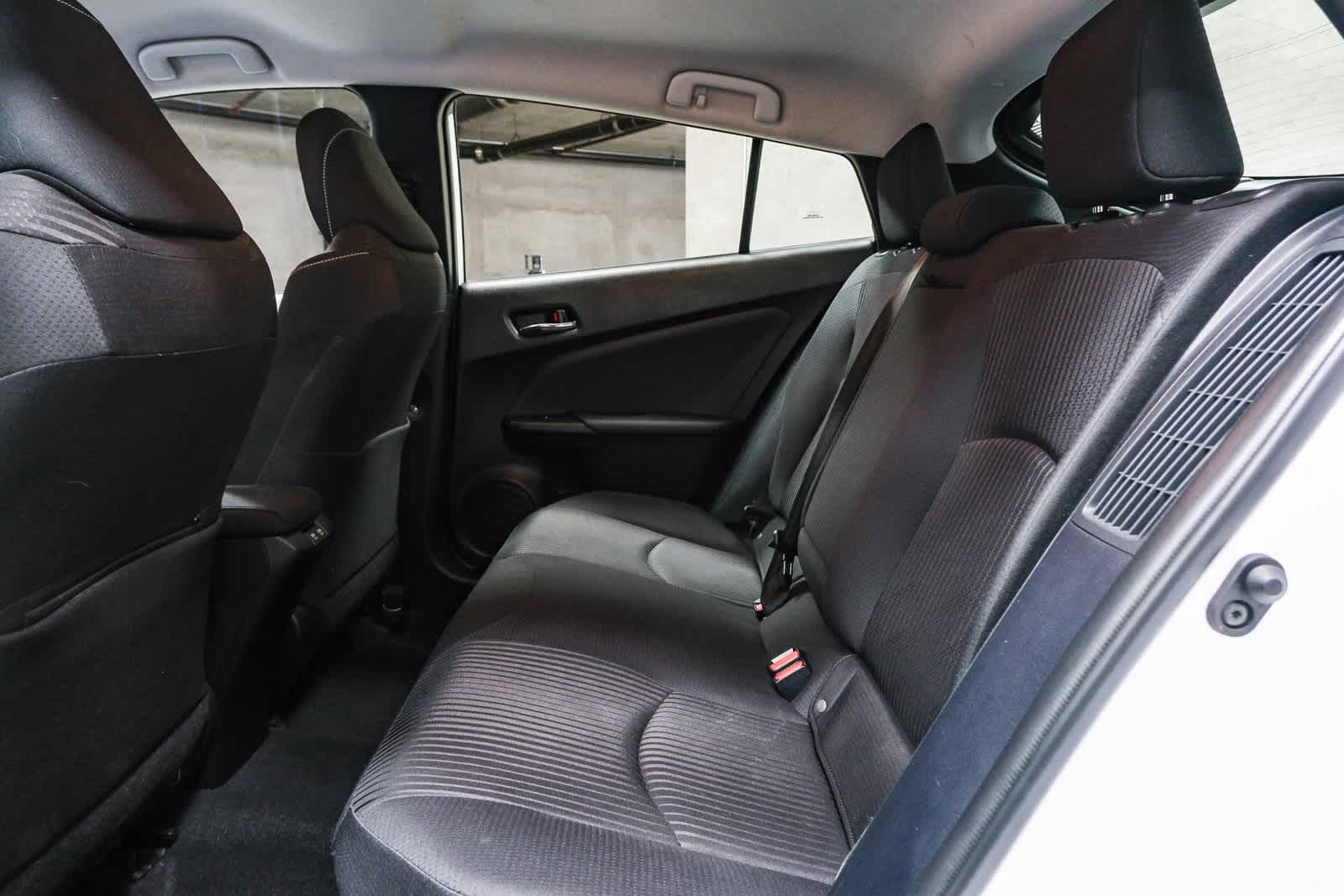 Thumbnail: 2021 Toyota Prius Prime - 17