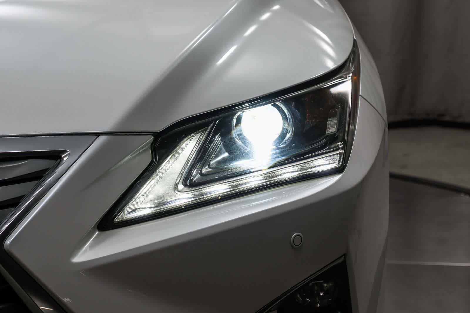 Thumbnail: 2016 Lexus RX - 26