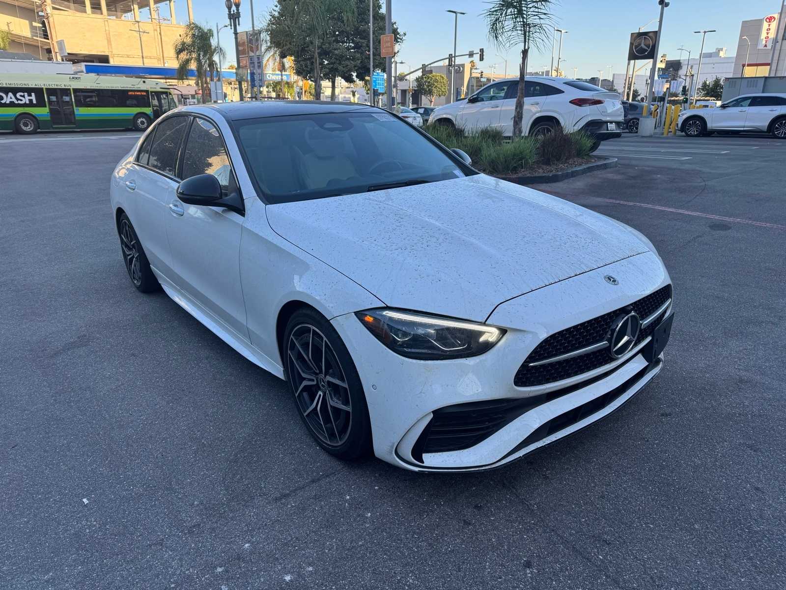 Thumbnail: 2024 Mercedes-Benz C-Class - 3
