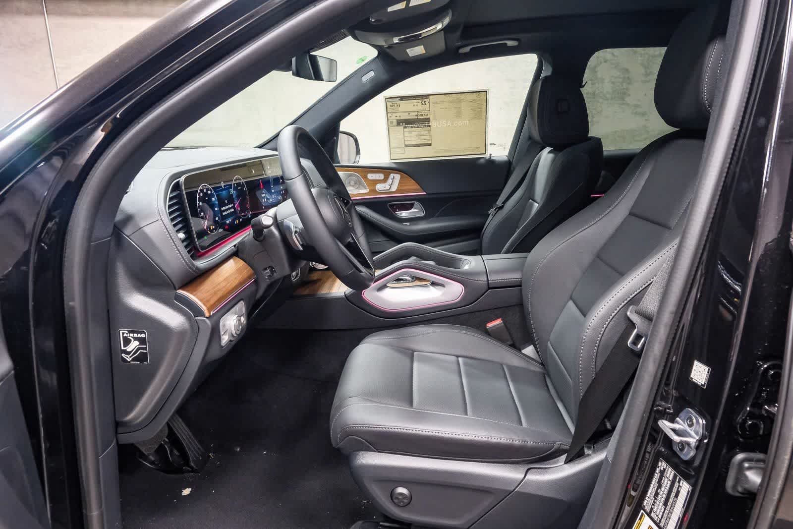 Thumbnail: 2026 Mercedes-Benz GLE - 19