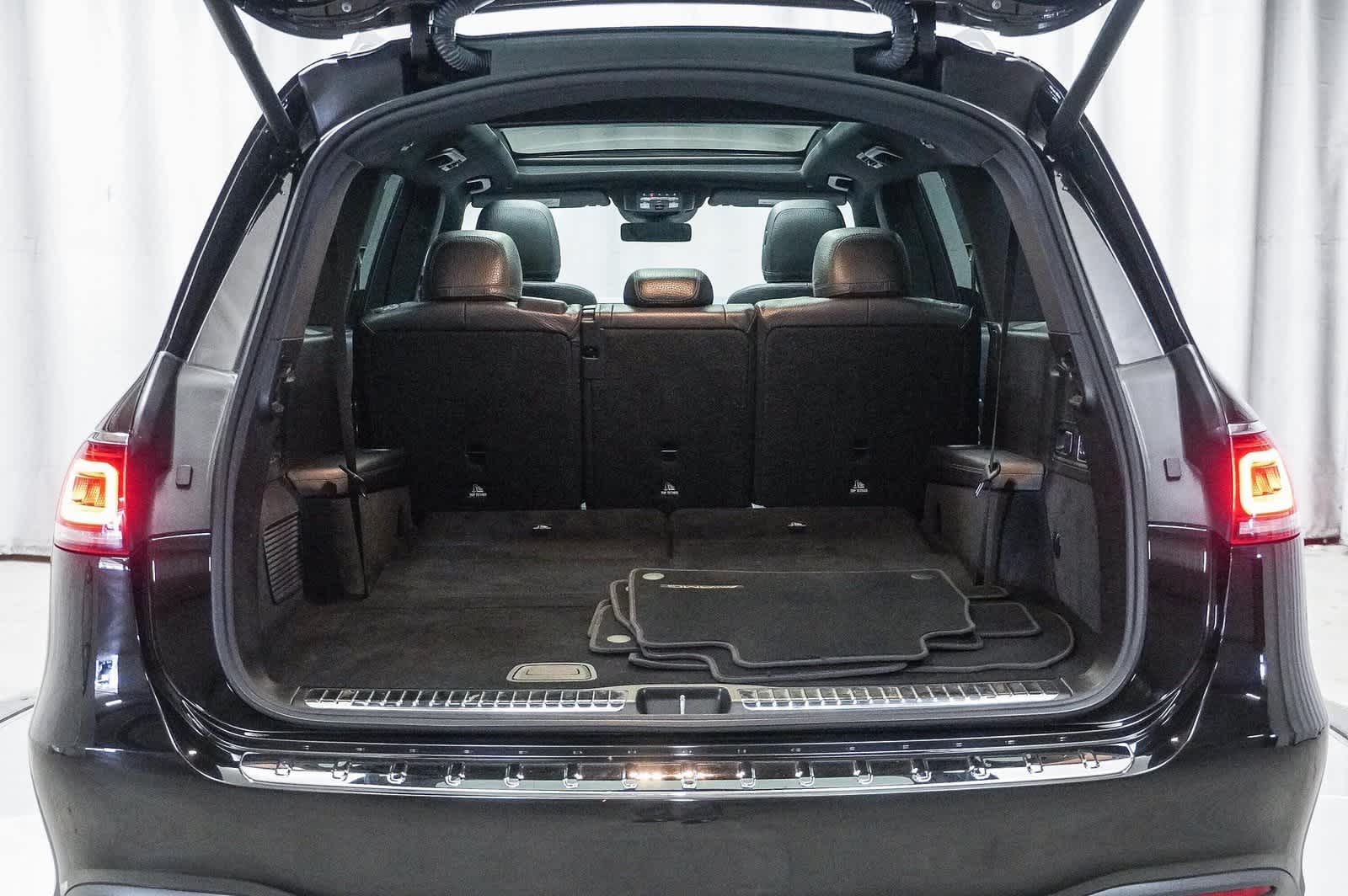 2022 Mercedes-Benz GLS 450 4MATIC 27