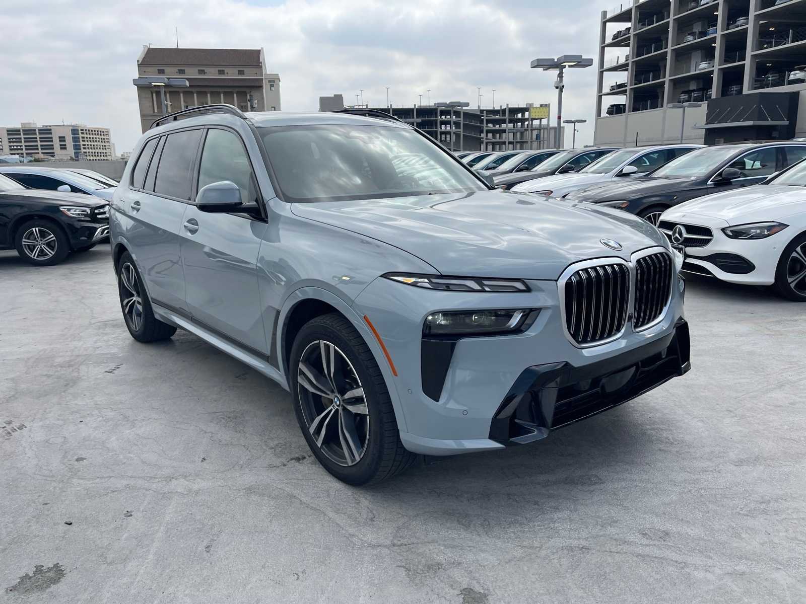 Thumbnail: 2024 BMW X7 - 2