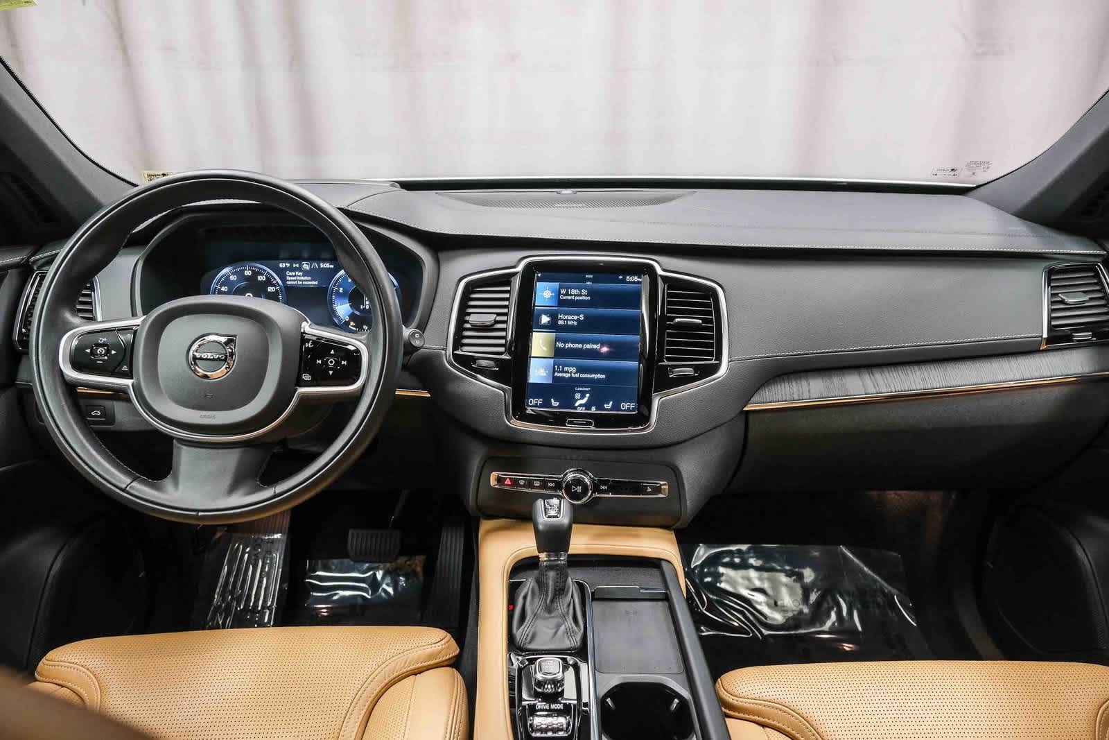 Thumbnail: 2021 Volvo XC90 - 12