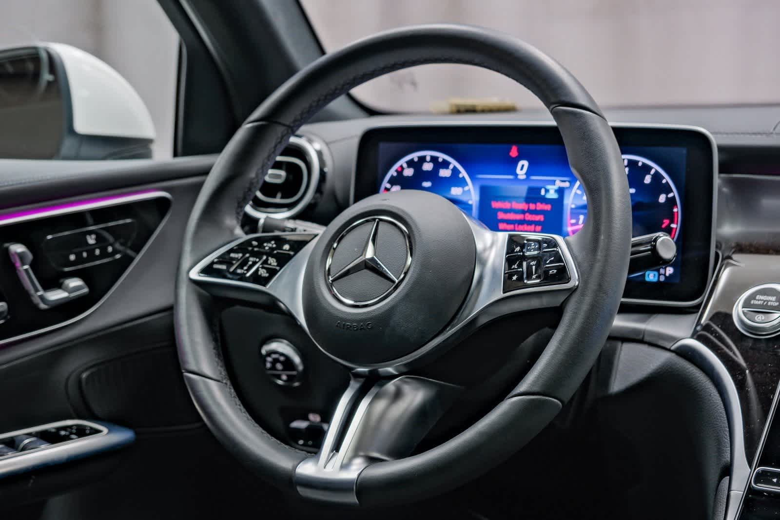 Thumbnail: 2025 Mercedes-Benz GLC - 14