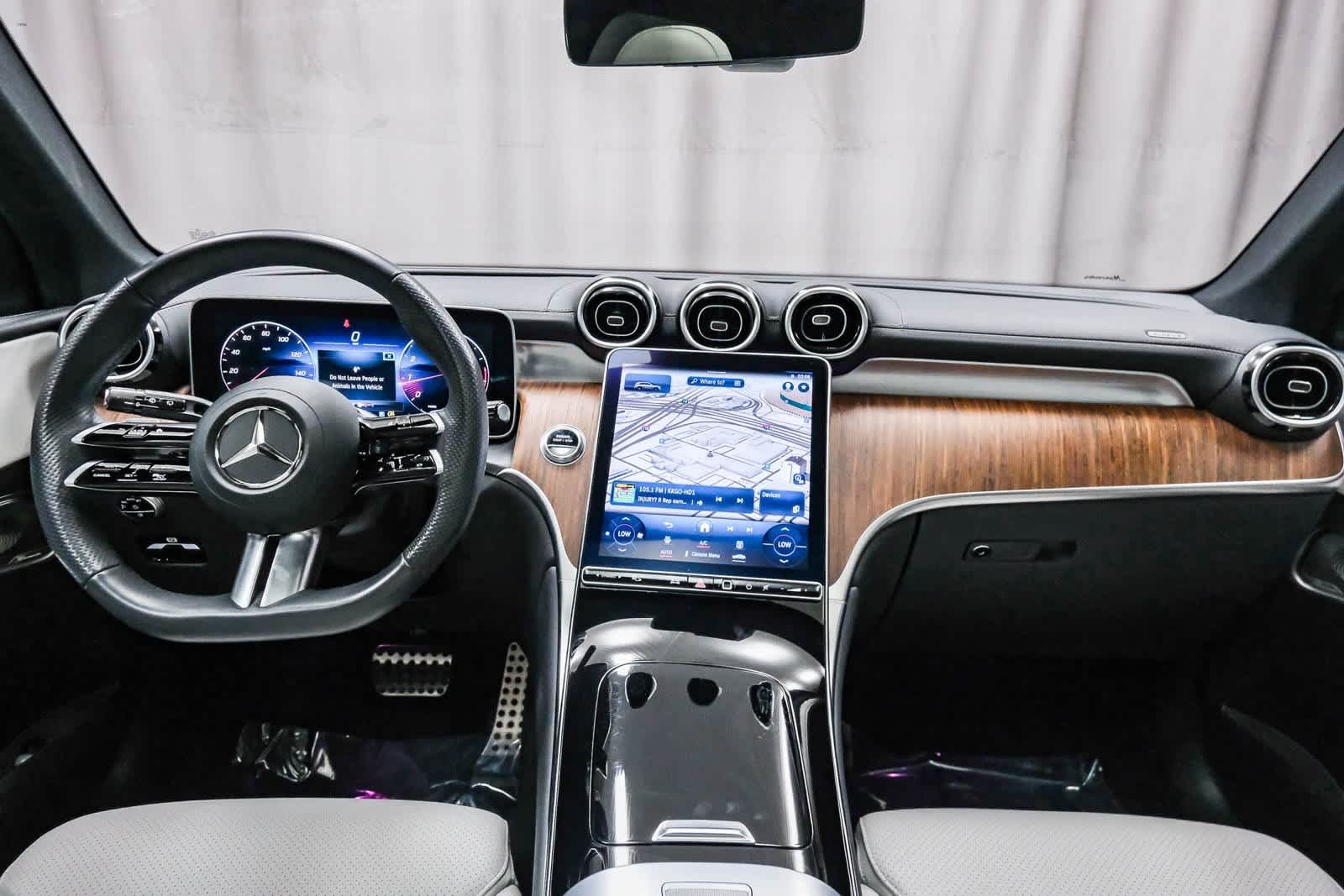 Thumbnail: 2023 Mercedes-Benz GLC - 13
