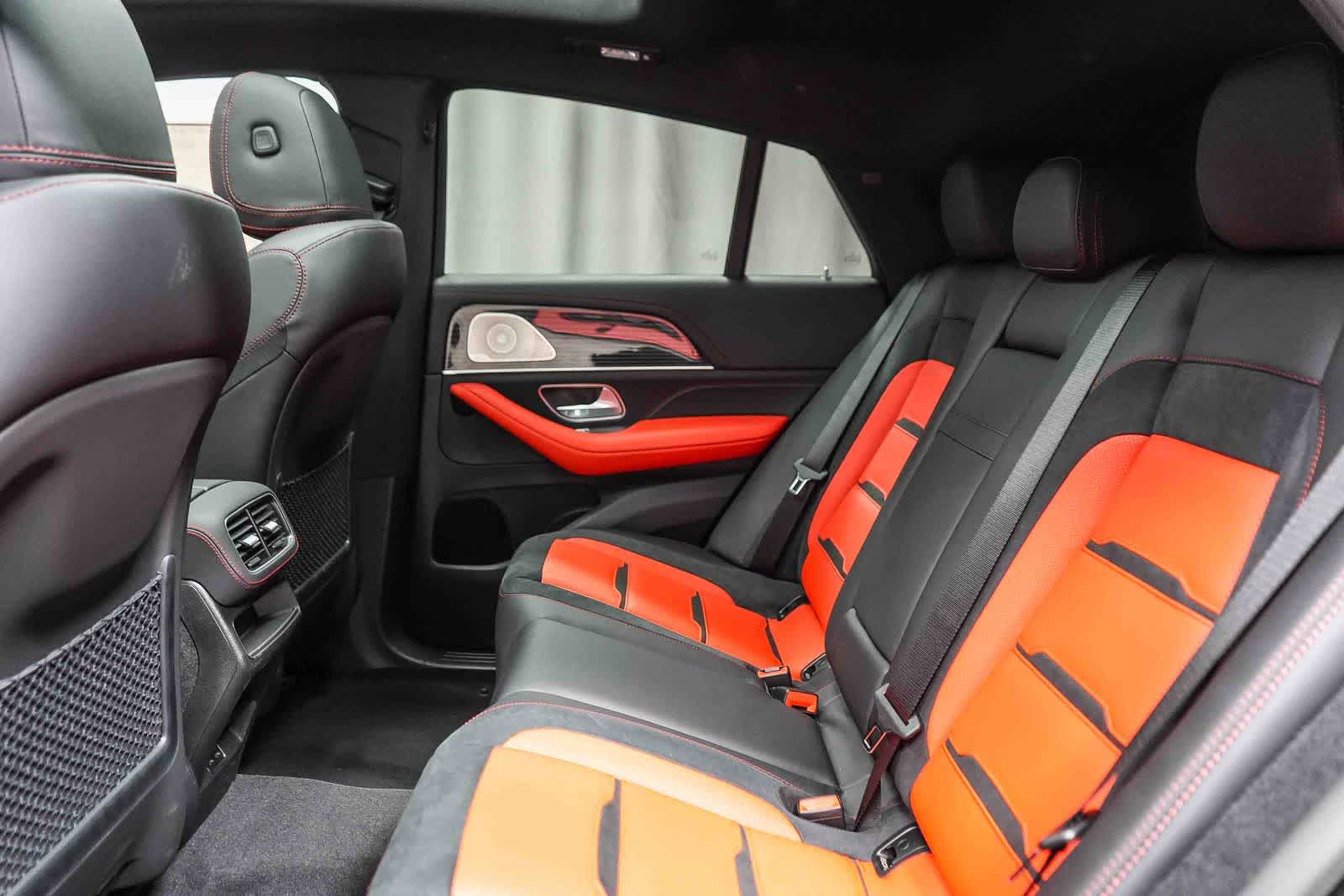 Thumbnail: 2026 Mercedes-Benz GLE - 18