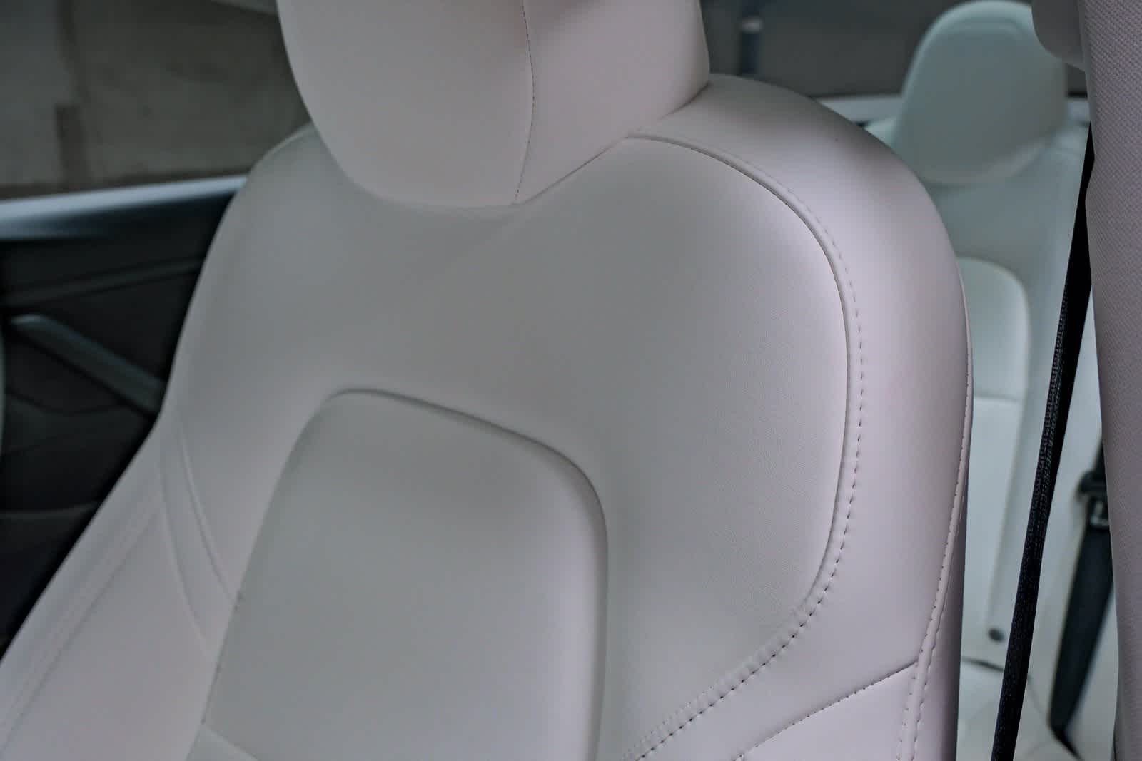 Thumbnail: 2023 Tesla Model 3 - 19