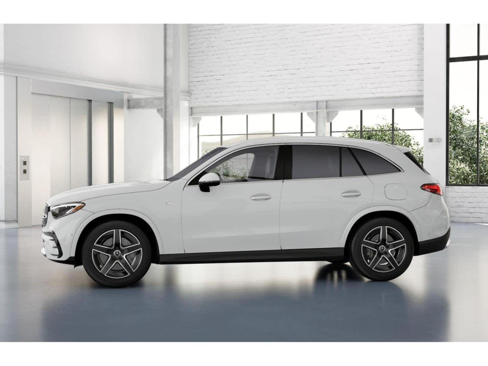Thumbnail: 2025 Mercedes-Benz GLC - 33