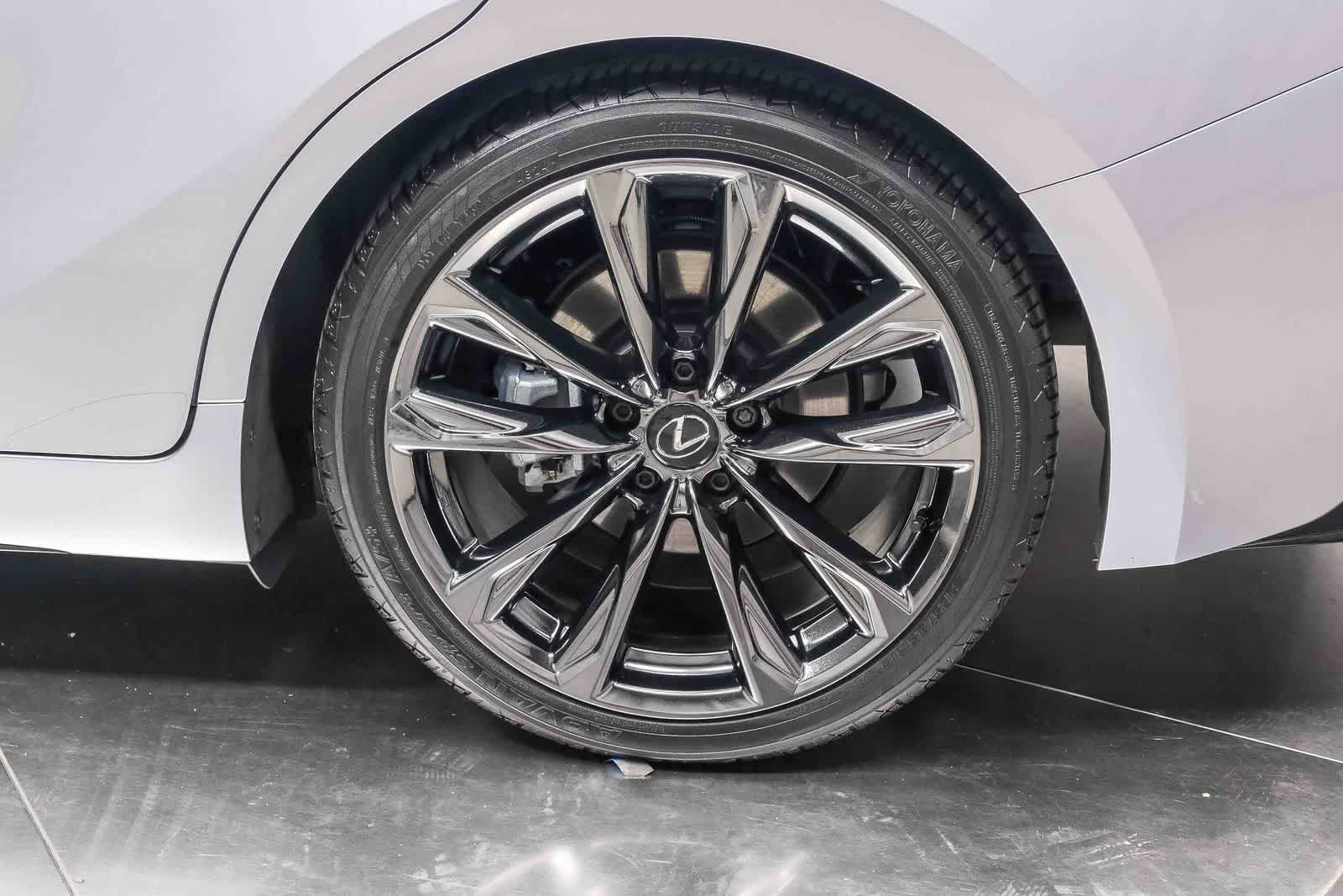 Thumbnail: 2023 Lexus IS - 8