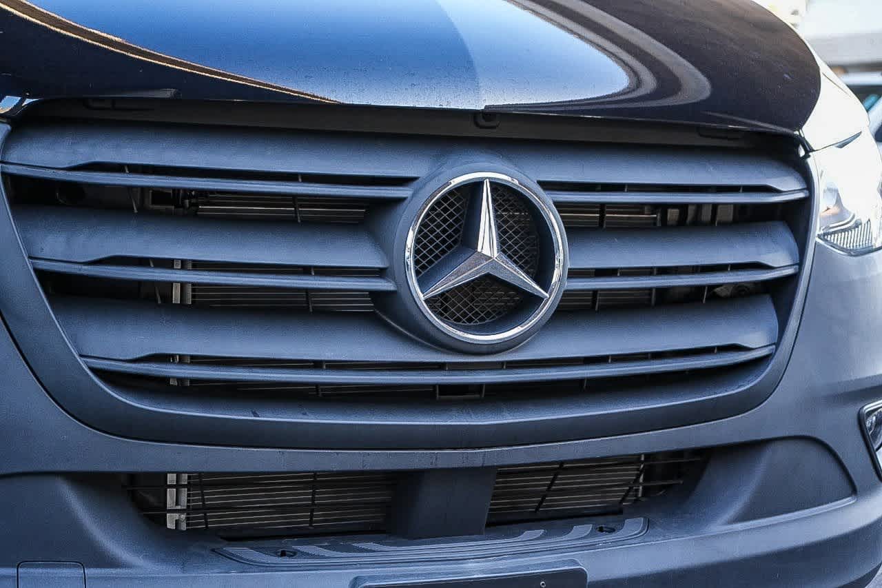 Thumbnail: 2024 Mercedes-Benz Sprinter - 5