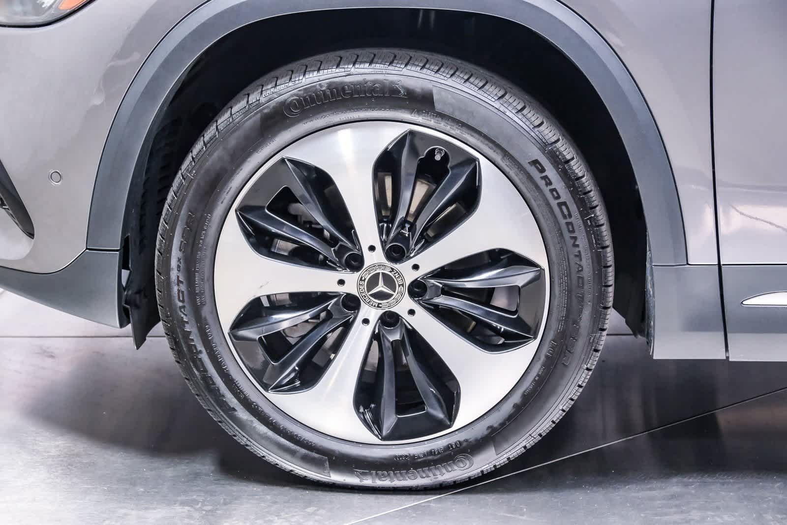 Thumbnail: 2025 Mercedes-Benz GLA - 10