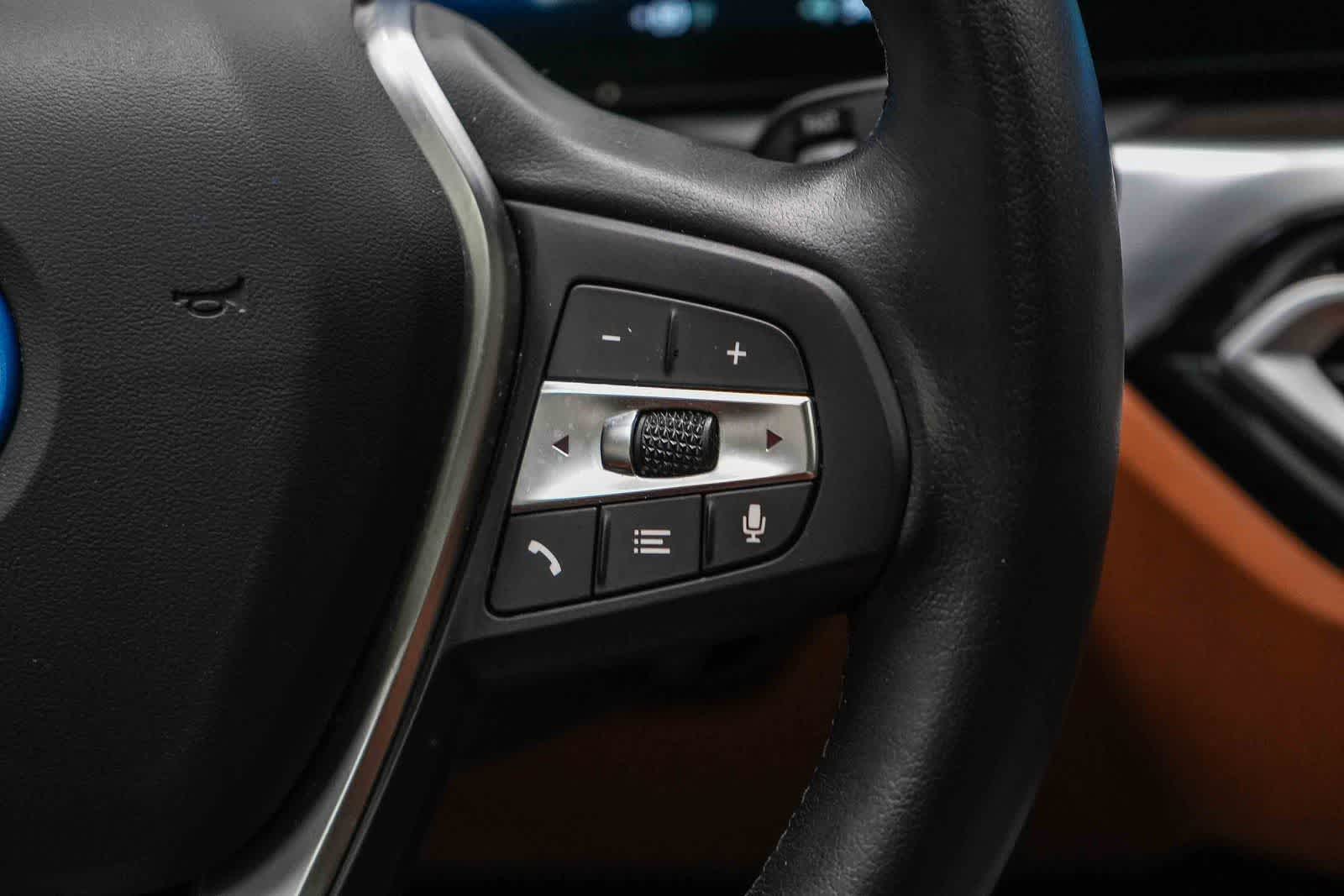 Thumbnail: 2024 BMW i4 - 19