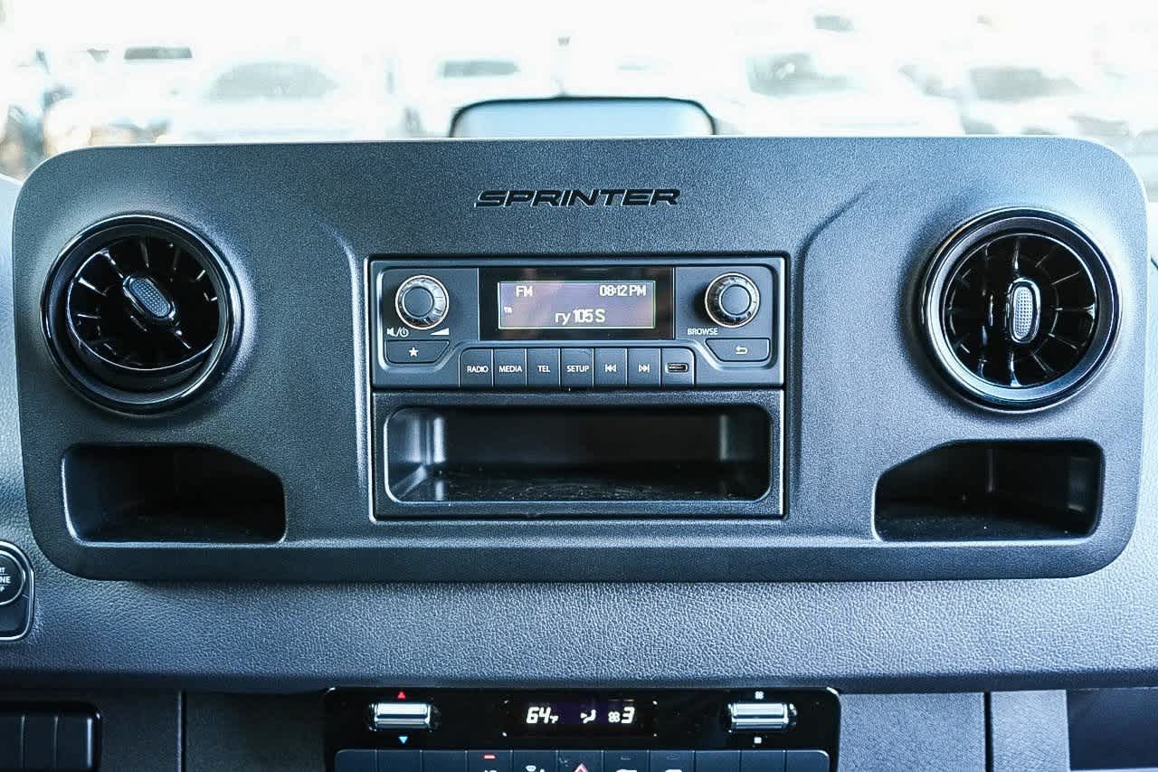 Thumbnail: 2026 Mercedes-Benz Sprinter - 14