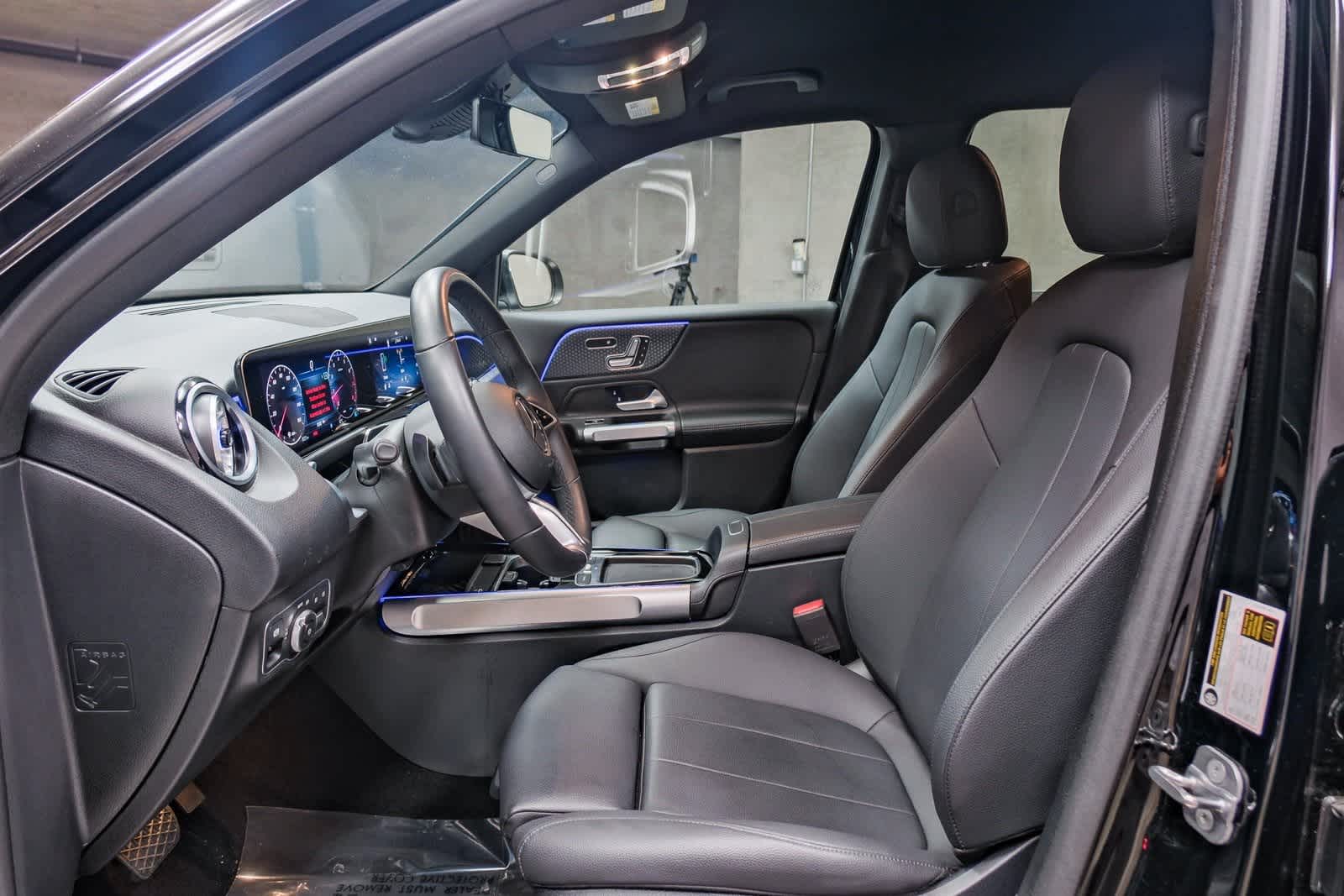 Thumbnail: 2025 Mercedes-Benz GLB - 19