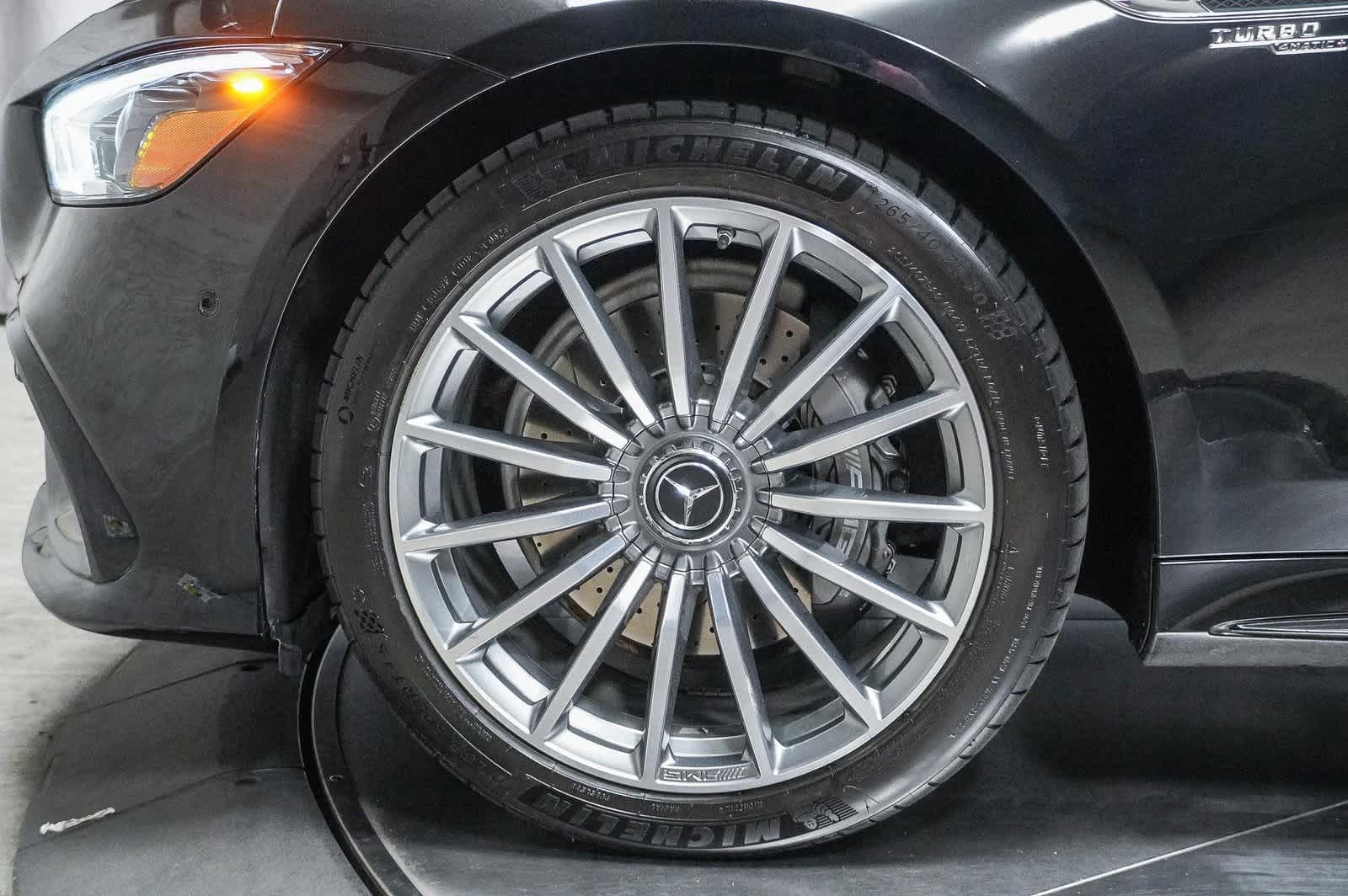 Thumbnail: 2022 Mercedes-Benz AMG GT - 9
