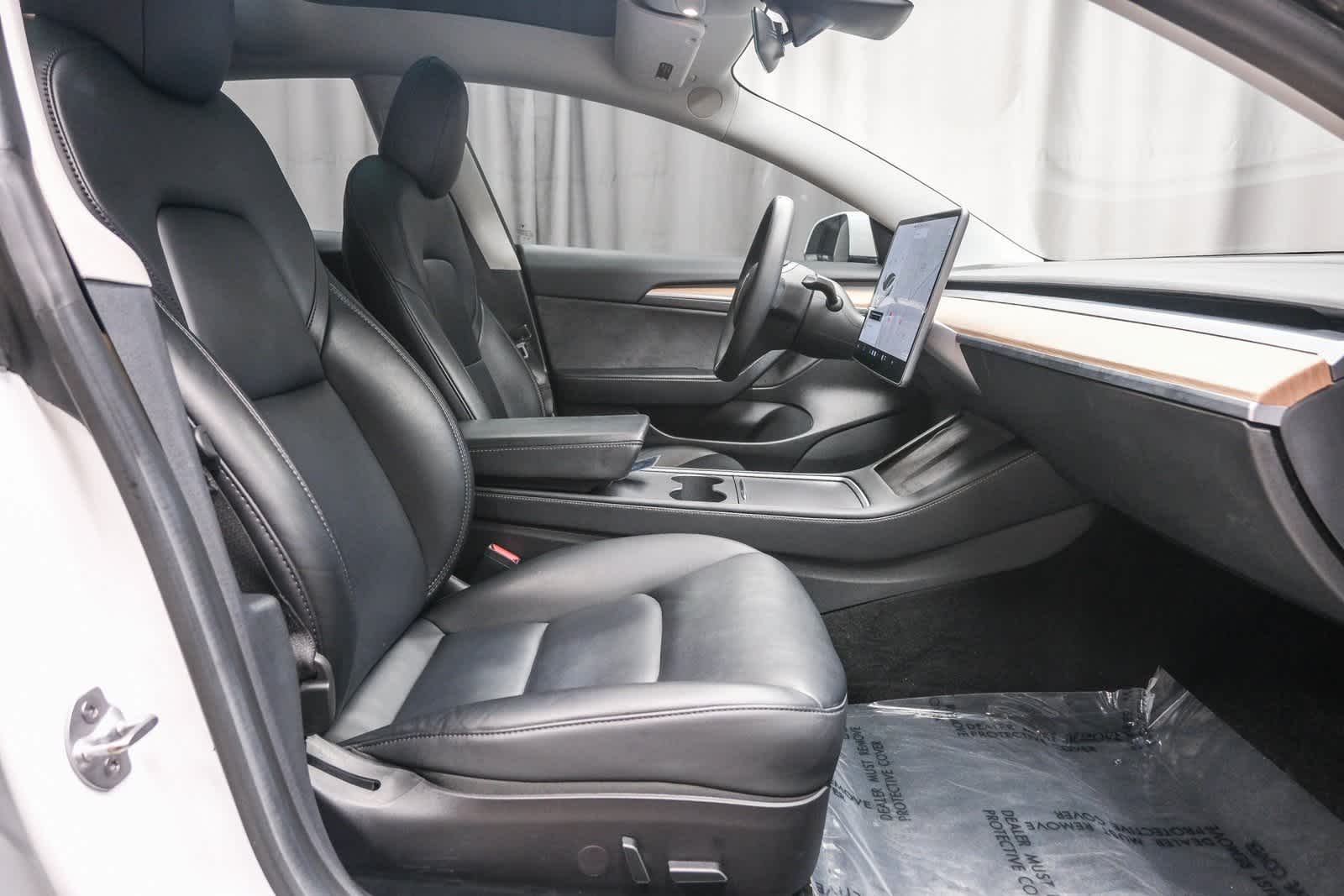 Thumbnail: 2021 Tesla Model 3 - 16