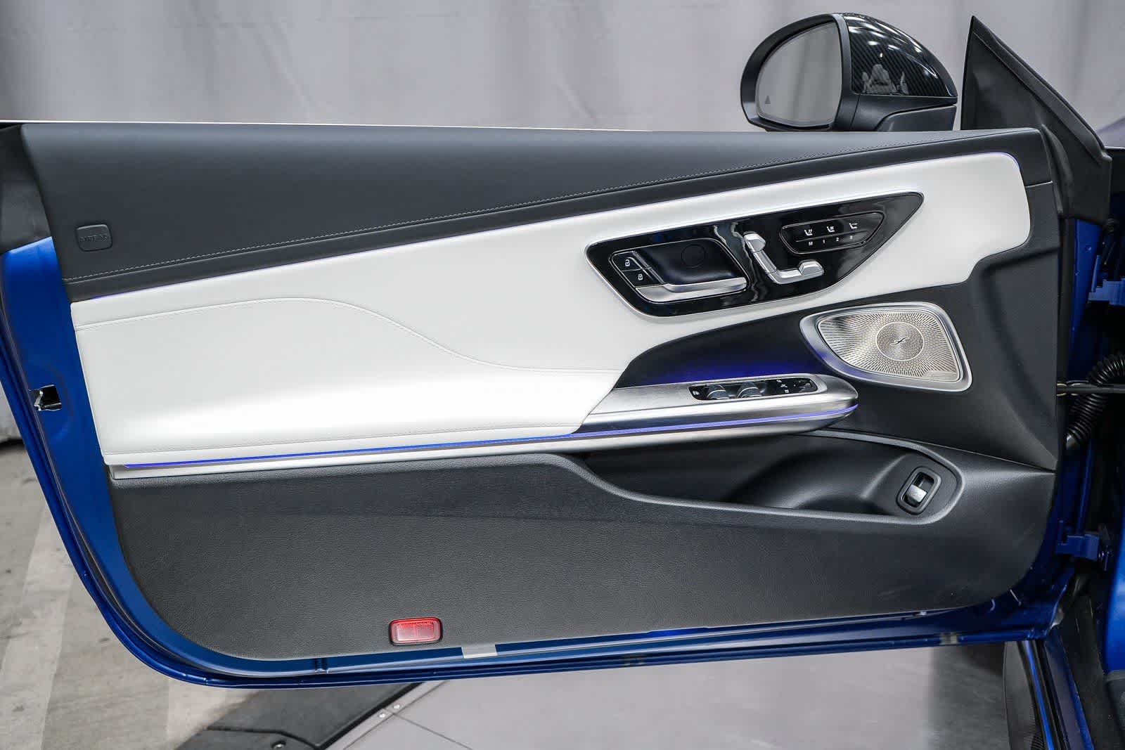 Thumbnail: 2026 Mercedes-Benz CLE - 25