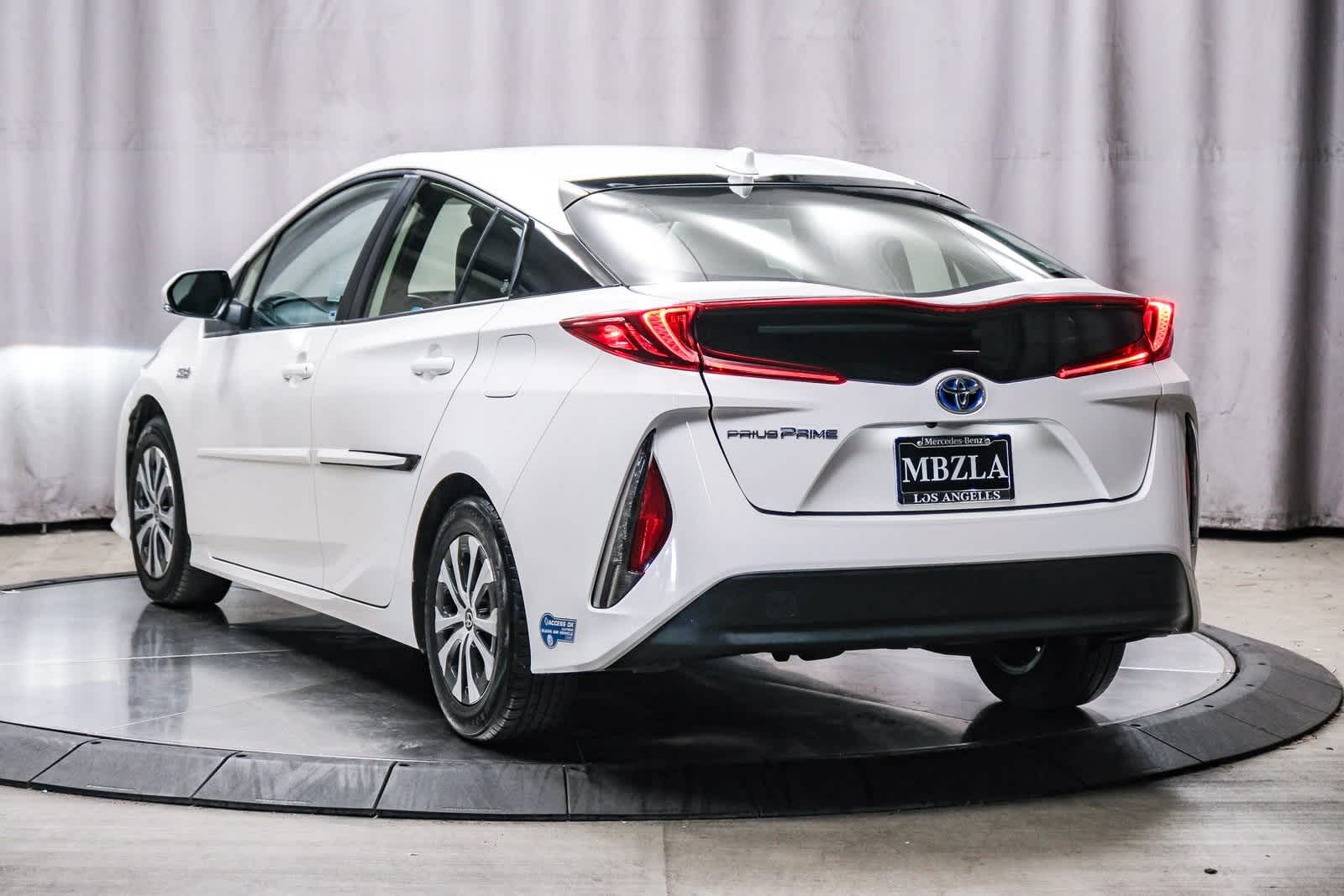 Thumbnail: 2021 Toyota Prius Prime - 2