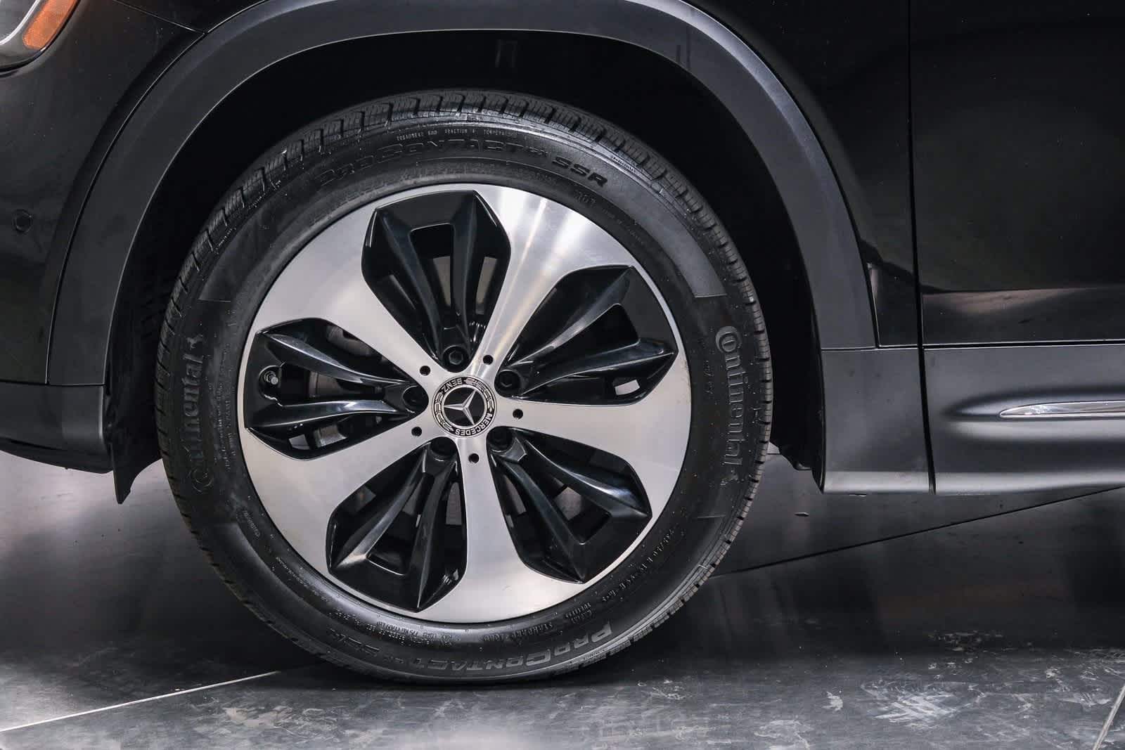 Thumbnail: 2025 Mercedes-Benz GLB - 10